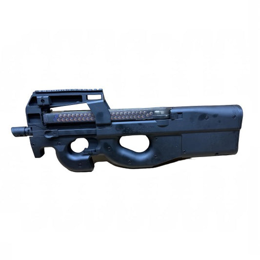 P90
